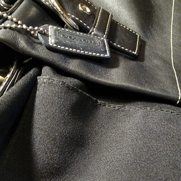 Coach - Picture 9 of 9